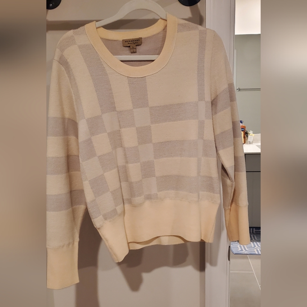 Burberry Sweater